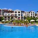 아파트 Private In Kavatsi 소조폴